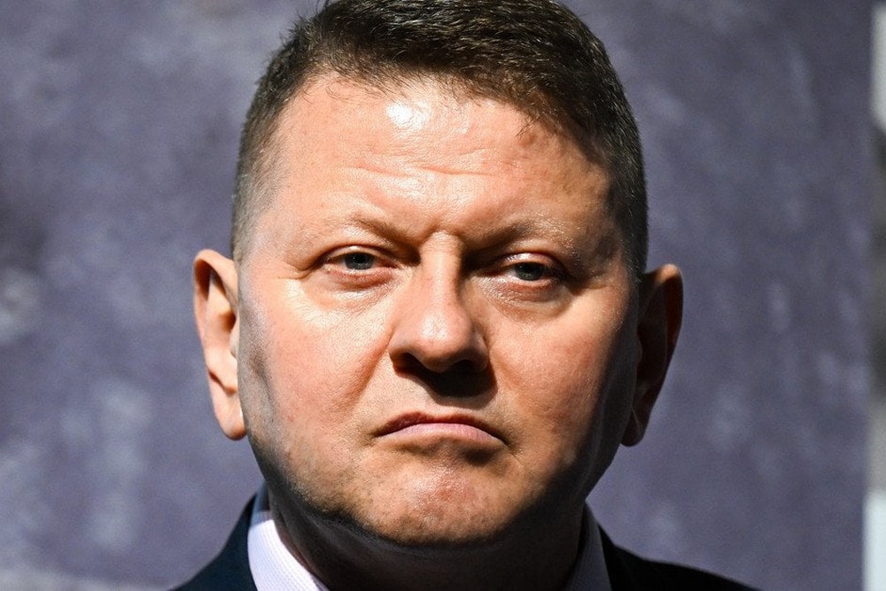 «Україна не відкидає мир — ми відкидаємо капітуляцію»: нові заяви Залужного про завершення війни