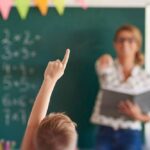 Гроші ходять за вчителем