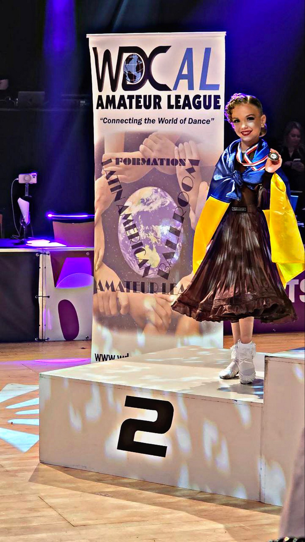 7-річна українка стала дворазовою віце-чемпіонкою світу зі спортивних бальних танців! 7-річна українка стала дворазовою віце-чемпіонкою світу зі спортивних бальних танців!