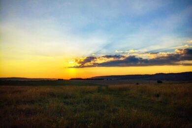 28 листопада – яке сьогодні свято, прикмети і традиції, пам’ятні дати, іменини