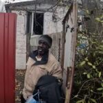 Серед евакуйованих громадянин Танзанії, який працював учителем у школі: «Білі Янголи» під обстрілами вивозять людей з Куп’янщини (відео)