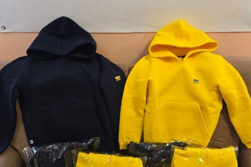 Триває реєстрація на теплі худі для дітей ВПО 2