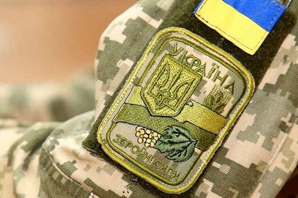 Бронювання чоловіків у розшуку та без військового квитка – деталі закону Бронювання чоловіків у розшуку та без військового квитка – деталі закону