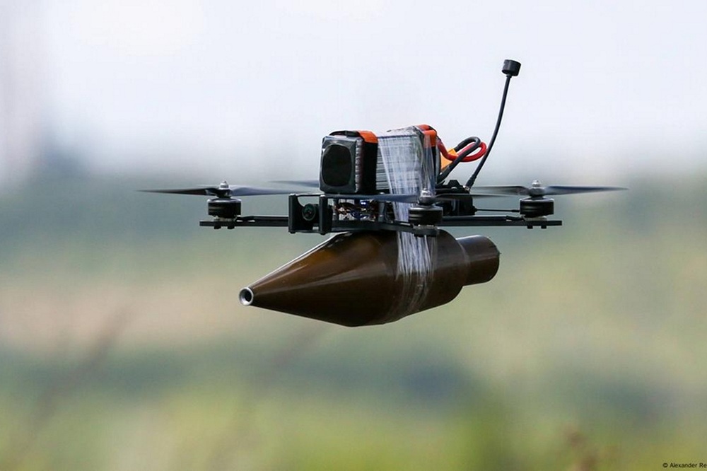 Нова тактика рф дозволяє бити вглиб України FPV-дронами: деталі