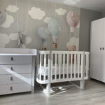 Скоро з’явиться малюк: готуємо дім до зустрічі 34 kimnata monako bilo sira