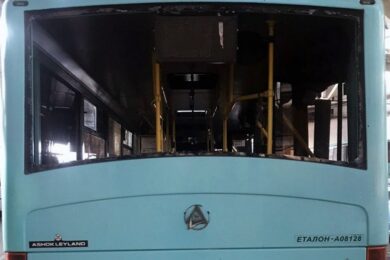 Є загиблі і поранені, ворог вдарив FPV-дроном по маршрутному автобусу – наслідки атаки на Херсонщину