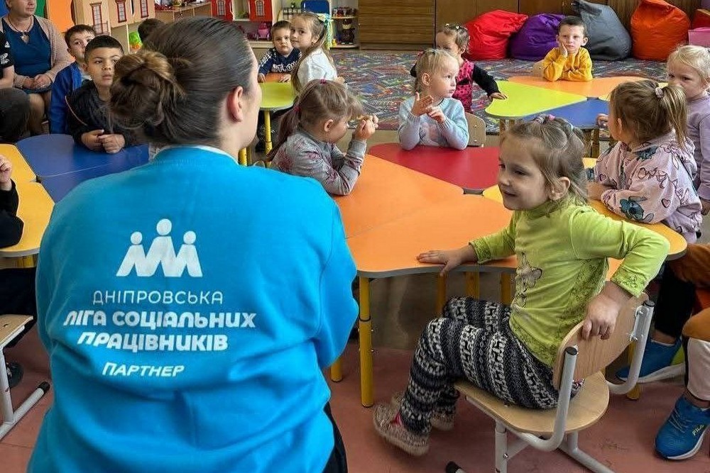 На Дніпропетровщині відкрився ще один простір дружній для дитини: як отримати допомогу На Дніпропетровщині відкрився ще один простір дружній для дитини: як отримати допомогу
