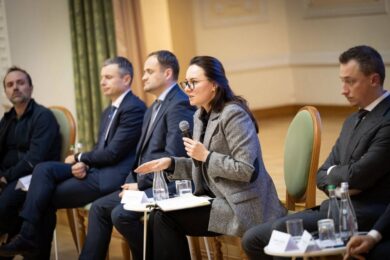 Три допомоги українцям: 1000 грн, 6500 грн і УЗ-3000 – нові деталі від Юлії Свириденко