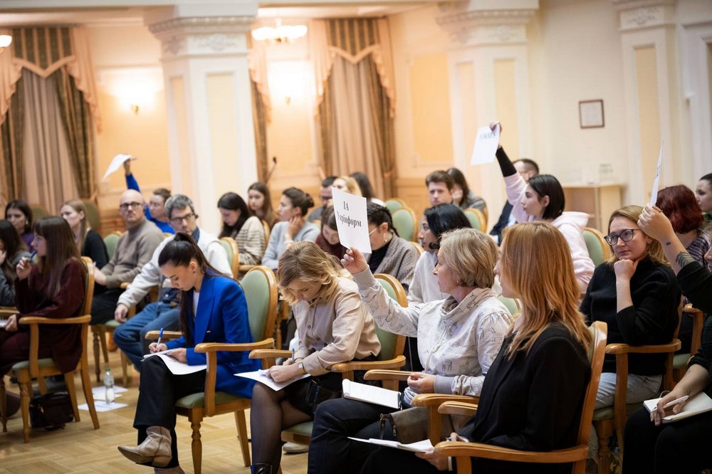 Три допомоги українцям: 1000 грн, 6500 грн і УЗ-3000 – нові деталі від Юлії Свириденко