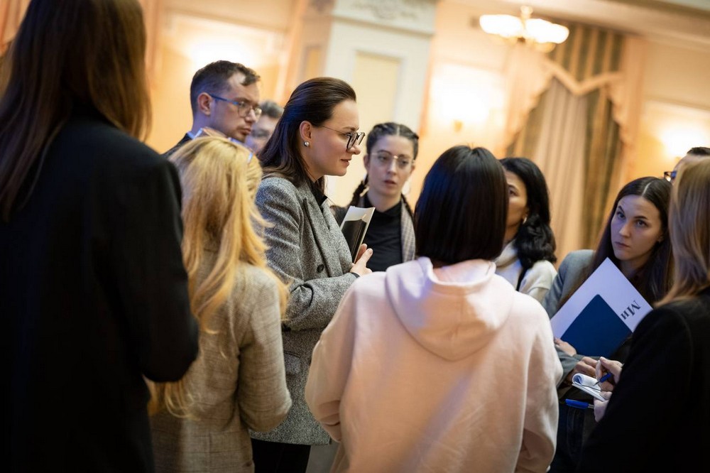 Три допомоги українцям: 1000 грн, 6500 грн і УЗ-3000 – нові деталі від Юлії Свириденко