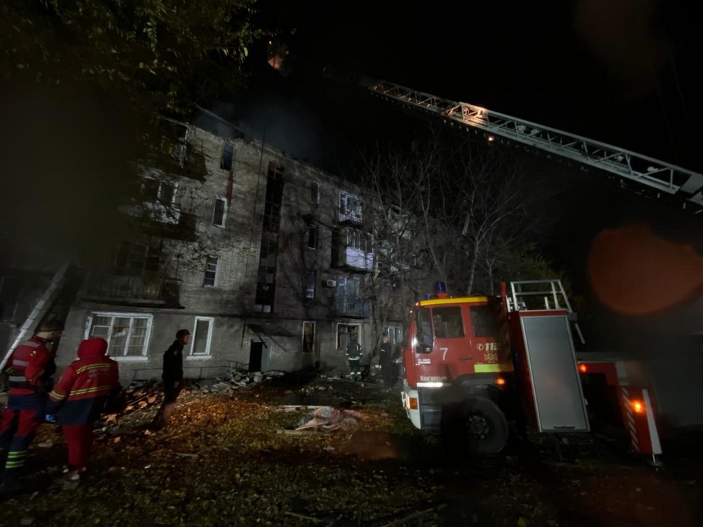 photo 2025 11 06 07 30 04 (4) photo 2025 11 06 07 30 04 (4)