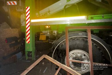 Шестеро постраждалих, серед них дитина, і тисячі людей без світла: ворог атакував Харківщину (фото)