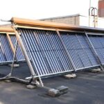 У Кривому Розі почали встановлювати геліосистеми для постійного забезпечення гарячою водою