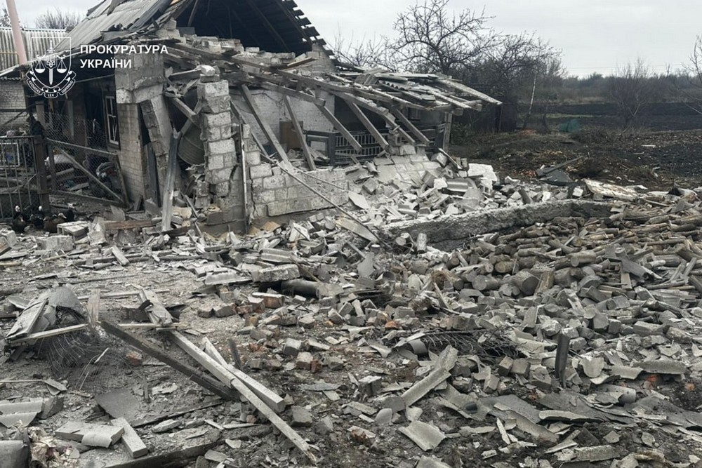 Ворог масовано вдарив по центру Нікополя Ворог масовано вдарив по центру Нікополя