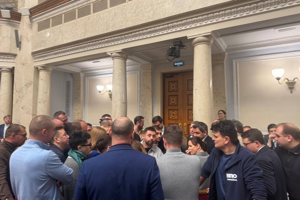 19 листопада Рада почала звільняти міністрів, які фігурують у «плівках Міндіча» – що відомо 1 19 листопада Рада почала звільняти міністрів, які фігурують у «плівках Міндіча» – що відомо