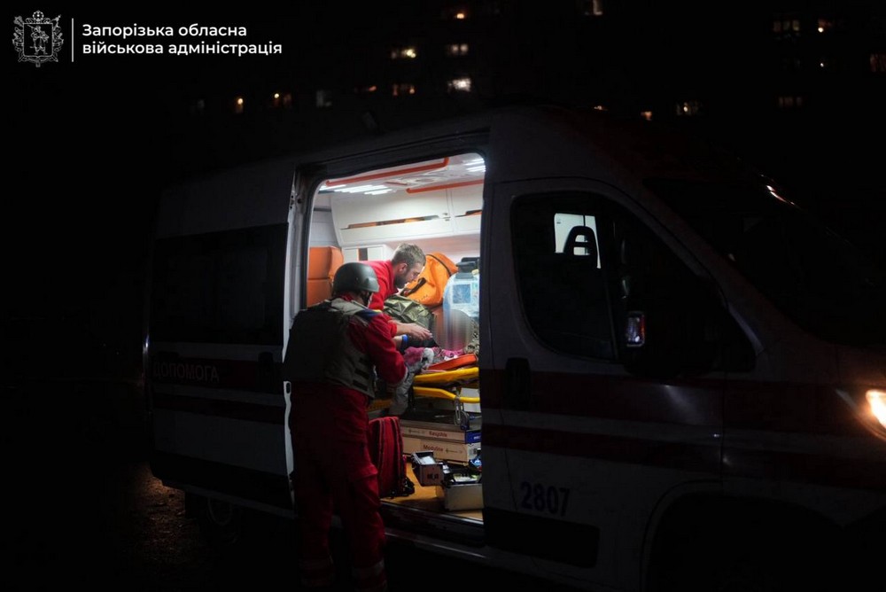 photo 2025 11 20 23 06 28 (2) Ворог вдарив по Запоріжжю: фото, відео