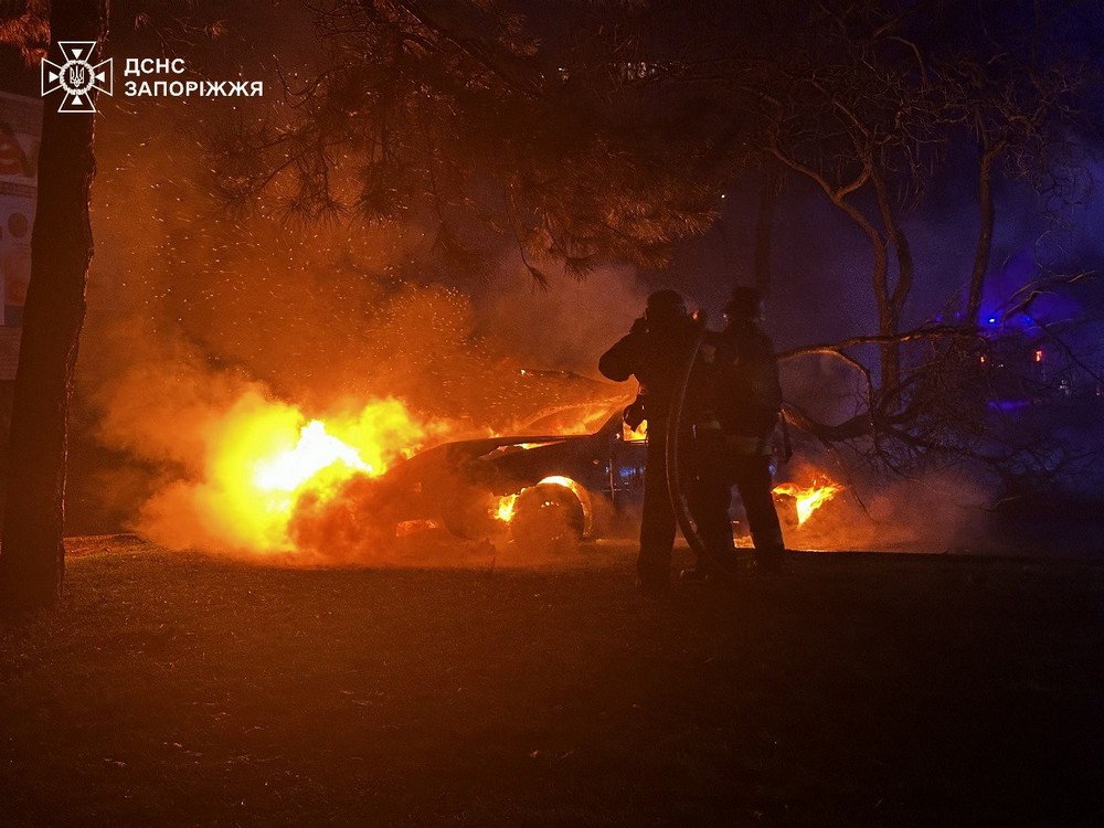 photo 2025 11 21 00 09 18 Ворог вдарив по Запоріжжю: фото, відео