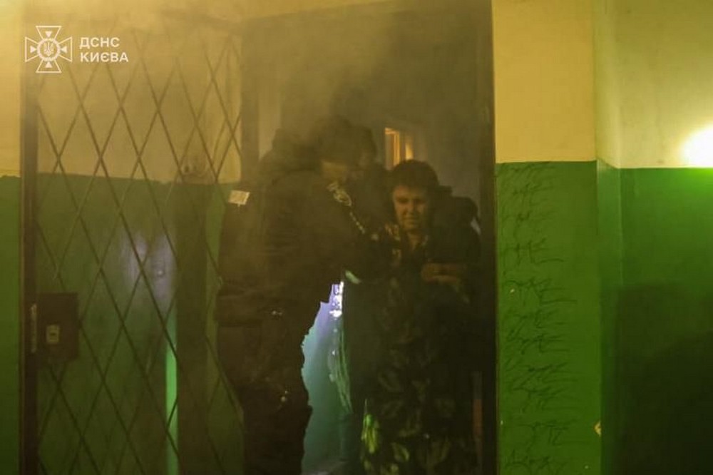 Фото наслідків ворожих атак на Київ і область