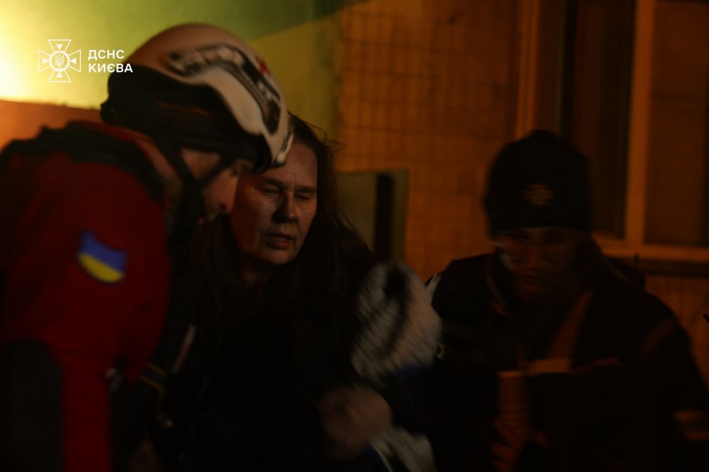 Фото наслідків ворожих атак на Київ і область