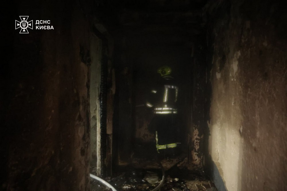 Фото наслідків ворожих атак на Київ і область