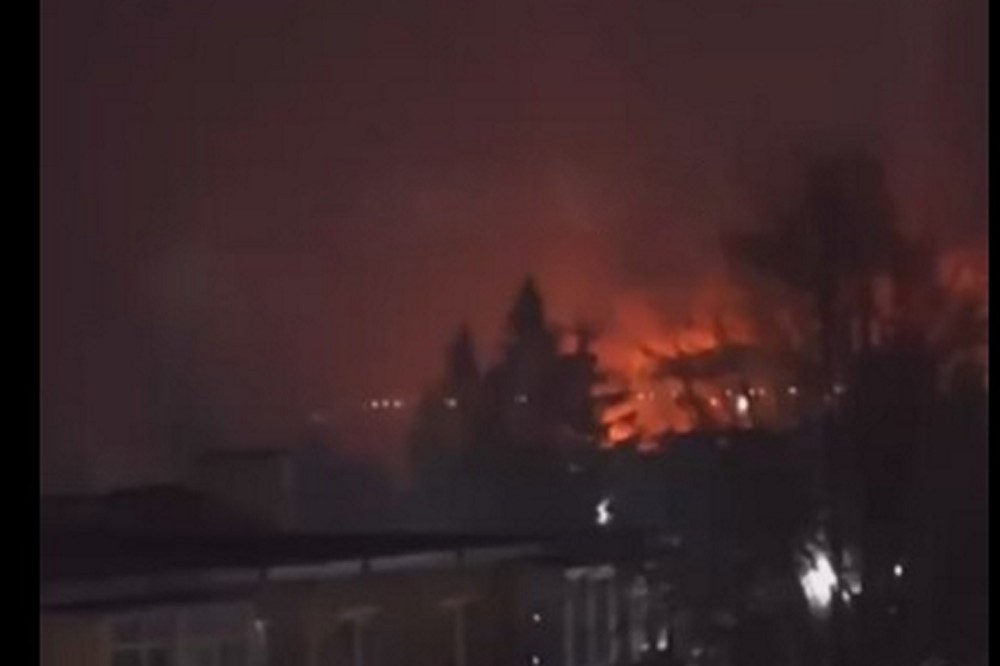 В Тульській області РФ спалахнула пожежа на стратегічно важливому заводі у Єфремові 1 В Тульській області РФ спалахнула пожежа на стратегічно важливому заводі у Єфремові