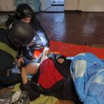 Ракетний удар по Кривому Рогу – серед постраждалих є дитина, виникли пожежі (фото)