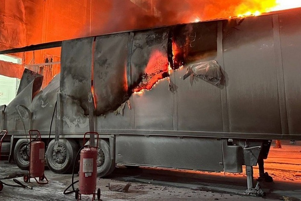 Нічна повітряна атака 31 грудня: серед постраждалих діти, у тому числі немовля – все, що відомо (фото, відео) 1 Нічна повітряна атака 31 грудня: серед постраждалих діти, у тому числі немовля – все, що відомо (фото, відео)