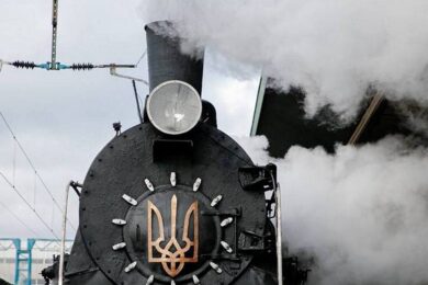 Чарівні експреси від Укрзалізниці – коли і як курсуватимуть