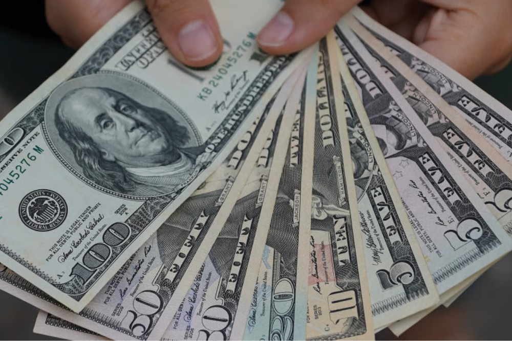 Грошова допомога для підприємців у 3 областях: хто може отримати 5000 доларів 1 Грошова допомога для підприємців у 3 областях: хто може отримати 5000 доларів