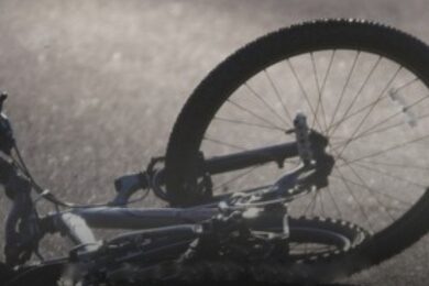 Їхали по воду на велосипедах – ворог вдарив дроном по родині з дітьми у Костянтинівці