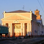 Ворог вдарив по вузловій станції Фастів: УЗ повідомила про зміни у русі потягів