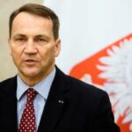 «Не втратив би гордості, якби проявив ініціативу» – Сікорський про візит Зеленського до Польщі