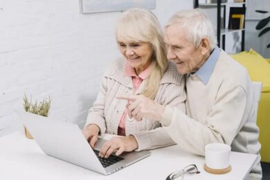 Перевірка пенсіонерів онлайн – у ПФУ пояснили, скільки часу це займе