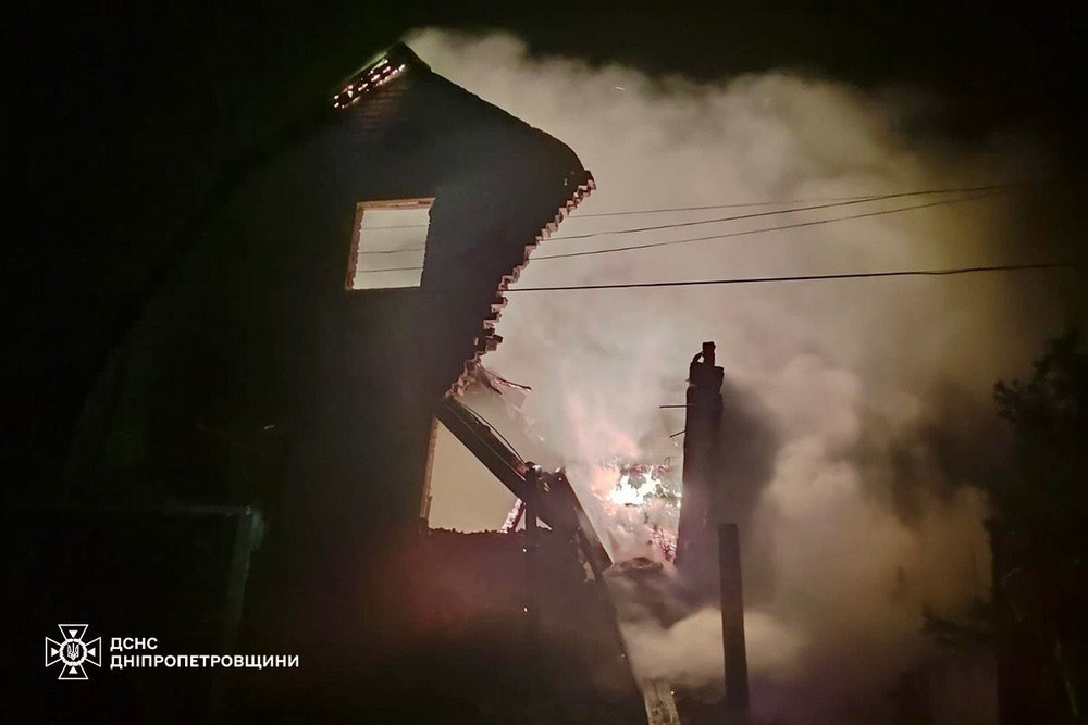 Нічна повітряна атака 12 грудня: безперервно гатили по шахті 6 годин, удари по енергетиці, є жертви – все, що відомо (фото) Нічна повітряна атака 12 грудня: безперервно гатили по шахті 6 годин, удари по енергетиці, є жертви – все, що відомо (фото)