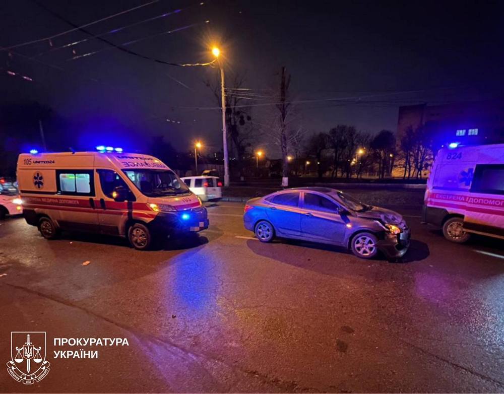 Внаслідок ДТП у Харкові за участю судді постраждали двоє дітей