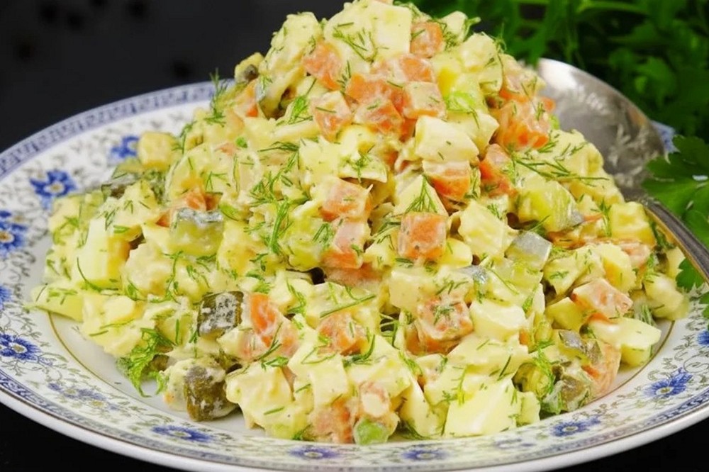 Рецепт дня: Салат «Осінь» - простий у приготуванні із надзвичайним смаком Рецепт дня: Салат «Осінь» - простий у приготуванні із надзвичайним смаком