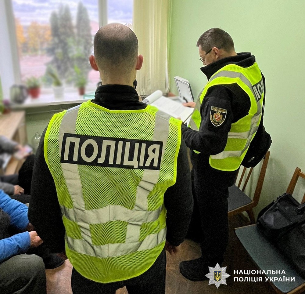 Чоловік жорстоко вбив дружину і 9-річну доньку: довгий час соцслужба не реагувала на проблеми у родині на Житомирщині