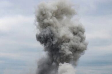 Пролунали вибухи біля військової частини