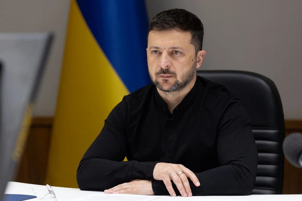 «Чутливими питаннями» є контроль над східними регіонами та гарантії безпеки - Зеленський про мирну ініціативу США 1 «Чутливим питанням» є контроль над східними регіонами та гарантії безпеки - Зеленський про мирну ініціативу США