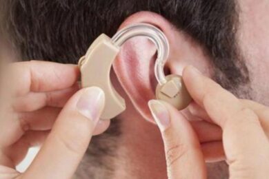 Безоплатні слухові апарати для ветеранів та ветеранок: які документи треба і як отримати