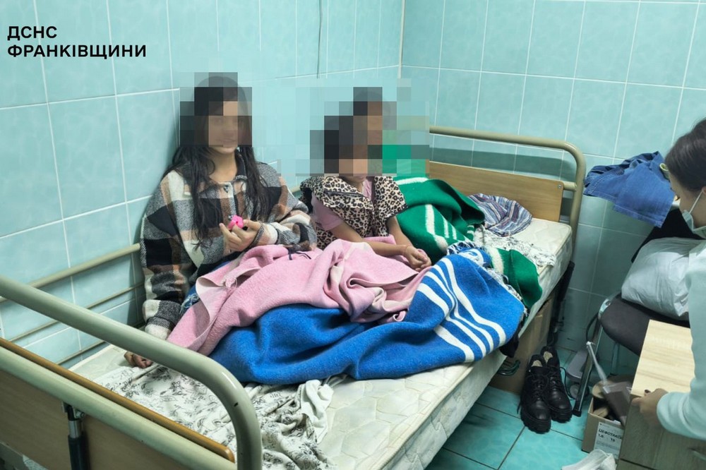 Четверо дітей провалилися під кригу на Івано Франківщині 2