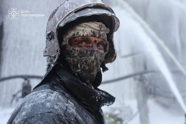 Масована нічна повітряна атака 7 грудня: є загиблий, удари по енергетиці, перебої зі світлом і водою – все, що відомо (фото, відео)