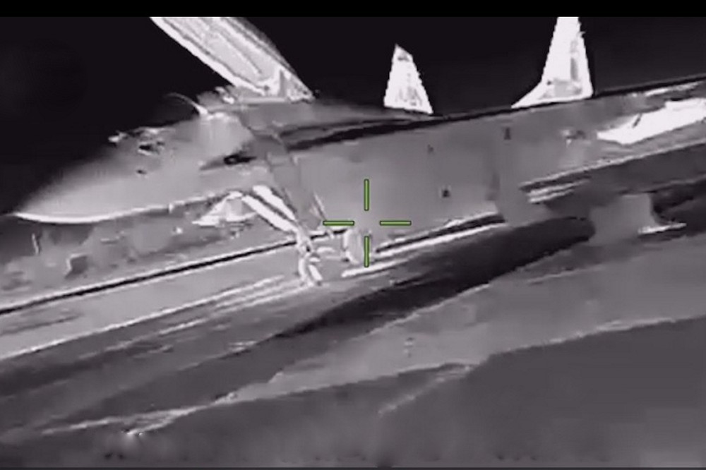 ГУР знищило російський винищувач МіГ-29 у Криму (відео) 1 ГУР знищило російський винищувач МіГ-29 у Криму