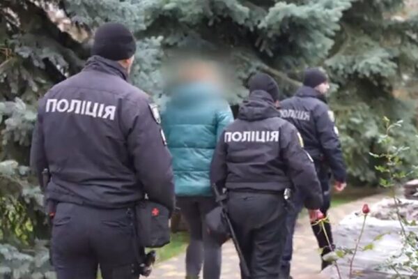 Продаж дітей за кордон — викрито масштабну схему на Одещині