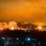    Сили оборони уразили НПЗ у Ярославській області РФ та низку об’єктів на ТОТ України – подробиці     Сили оборони уразили НПЗ у Ярославській області РФ та низку об’єктів на ТОТ України  Повідомили у Генштабі ЗСУ, передають Новини України – НСН.  В рамках зниження  наступального потенціалу противника та ускладнення постачання пального і боєприпасів до військових частин окупантів,  підрозділи Сил оборони України уразили потужності  нафтопереробного заводу «Славнефть-ЯНОС» у Ярославській області рф.  «Це один з найбільших НПЗ окупантів, який здатен переробляти від 15 млн тонн нафти та нафтового конденсату на рік. Залучений у забезпеченні збройних сил російських загарбників», зазначили у Генштабі.  Обсяги завданих збитків уточнюються.  Сили оборони уразили НПЗ у Ярославській області РФ   Сили оборони України також завдали ударів по низці об’єктів на тимчасово окупованій території України. Зокрема, було уражено склад боєприпасів у районі села Авдіївське (колишнє Первомайське) та місця зосередження живої сили ворога у районах Мирнограда та Родинського Донецької області. Втрати ворога уточнюються.  «Сили оборони і надалі вживатимуть заходів для підриву наступального потенціалу російських загарбників та змушення російської федерації припинити збройну агресію проти України», наголосили у Генштабі.  Ще новини України: