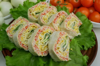 Рецепт дня: «Закуска з лаваша з крабовими паличками»