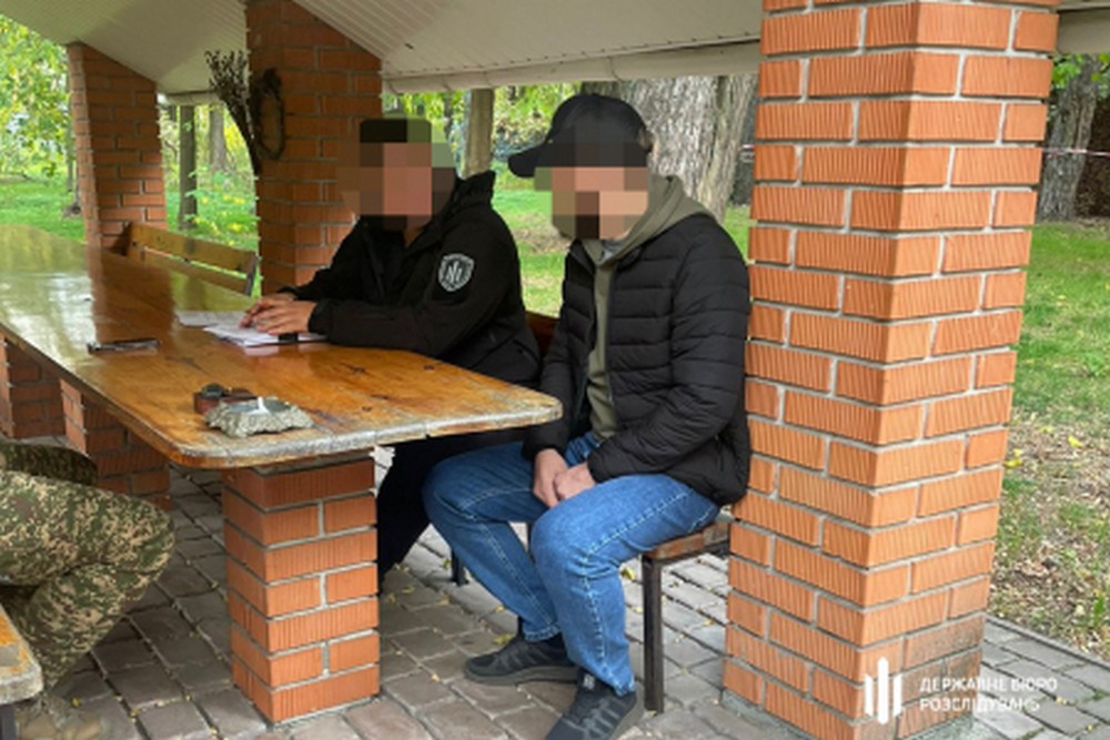 Загинули підлітки 14 і 18 років: за смертельну ДТП на Дніпропетровщині судитимуть військовослужбовця Загинули підлітки 14 і 18 років: за смертельну ДТП на Дніпропетровщині судитимуть військовослужбовця