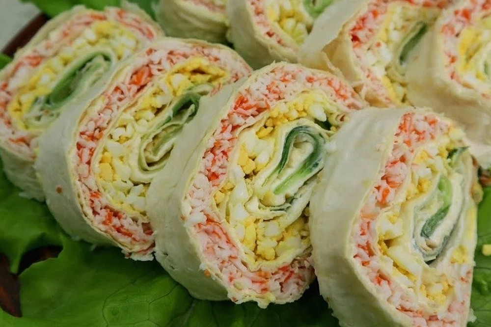 Рецепт дня: «Закуска з лаваша з крабовими паличками» 