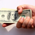 Триває реєстрація на грошову допомогу від Естонської ради – можна отримати 2000 або 5000 доларів