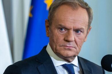 У США вперше заговорили про військову відповідь, якщо росія порушить майбутнє перемир’я з Україною – Туск